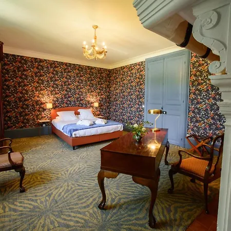 Chateau Origny - Moulins Bed & Breakfast