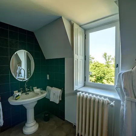 Chateau Origny - Moulins 4*