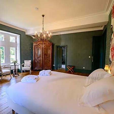 Chateau Origny - Moulins 4*