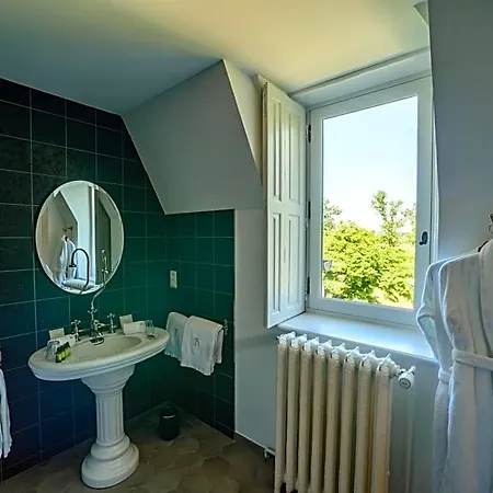 Bed & Breakfast Chateau Origny - Moulins 4*